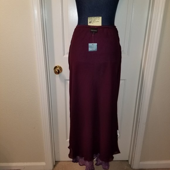 ✅#902 NWT Karen Kane Lifestyle Purple Paisley Skirt - Picture 15 of 16